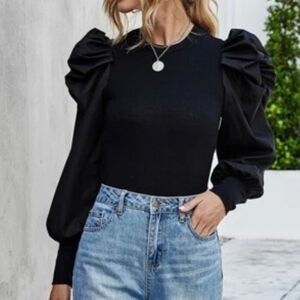 Chic Black Puff Sleeve Blouse